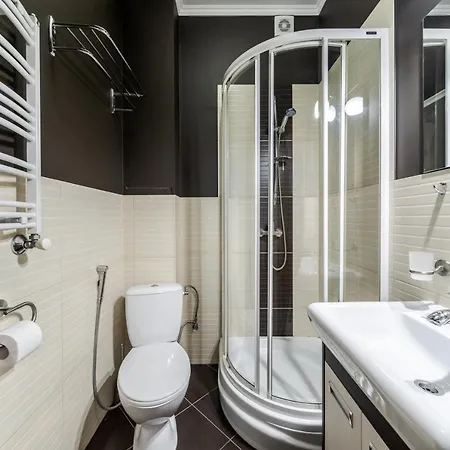 On Stavropihiiska Street 1 *