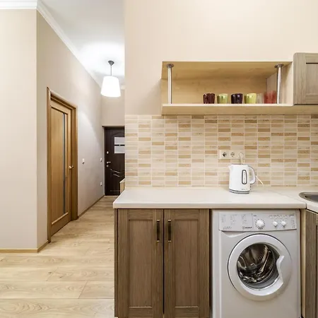 Apartment On Stavropihiiska Street 1